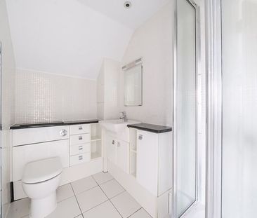 Reris Grange Close, Milford, Godalming, Surrey, GU8 - Photo 6
