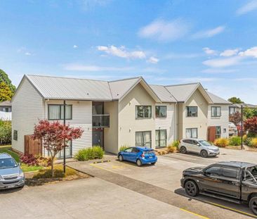 Studio Apartment - $390pw (POWER, WATER, & ... - Photo 5