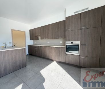 Appartement te huur in Harelbeke met 2 slaapkamers - foto 3