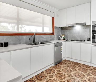 Premium & Polished - Photo 5