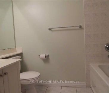 220 Burnhamthorpe Road W #1810 - Photo 5