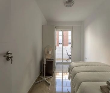 Carrer del Poeta Mas i Ros, Valencia, Valencian Community 46022 - Photo 6