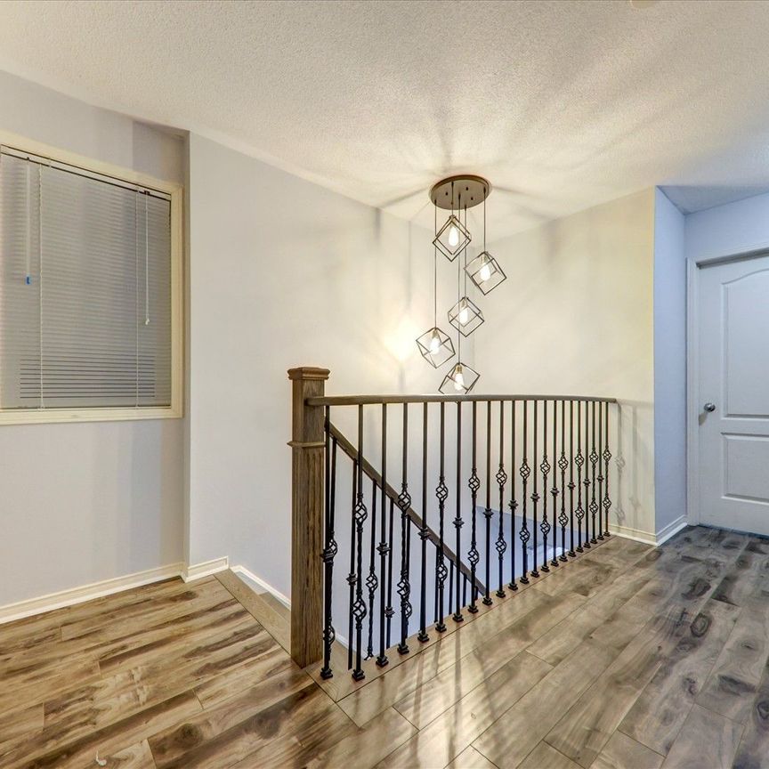 For Lease - 70 Tozer Crescent Unit# Main & 2nd, Ajax, Ontario - Photo 1