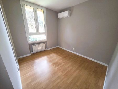 Casa adosada de alquiler en Paseo de Los Parques, 38, Encinar de los Reyes - Photo 3