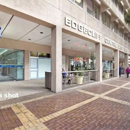 Tastefully Updated, Character Filled, Sun-Kissed Two Bedroom Plus Balcony Art-Deco Apartment, Centrally Located - Photo 4