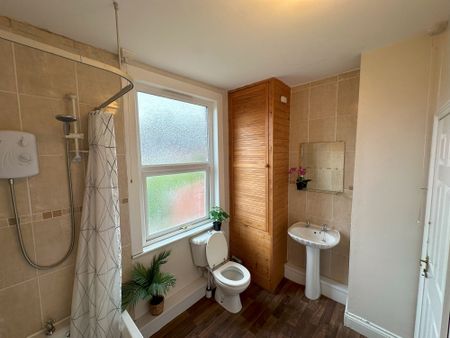 5 bedroom house share to rent - Photo 3