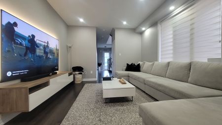 For Lease - 1319 Chee Chee Landing, Milton, Ontario - Photo 5