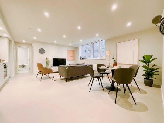 2 Bedroom 2 Bathroom - Photo 1