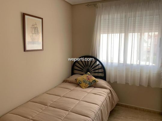 Apartment in Torrevieja, CENTRO, for rent - Photo 1