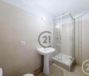 Location Appartement 2 pièces 46m² MELUN 77000 - Photo 4
