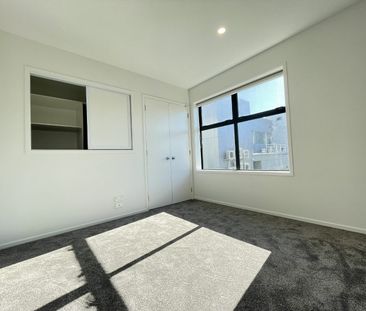 Unit 8, 322 Durham Street North, City Centre (Christchurch City), C... - Photo 1