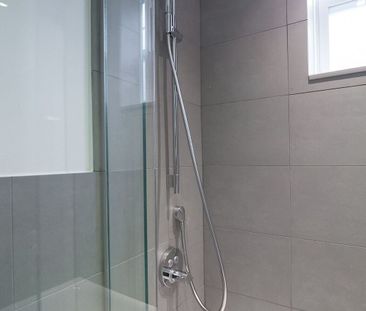 4715 Queen Mary Road - Photo 5