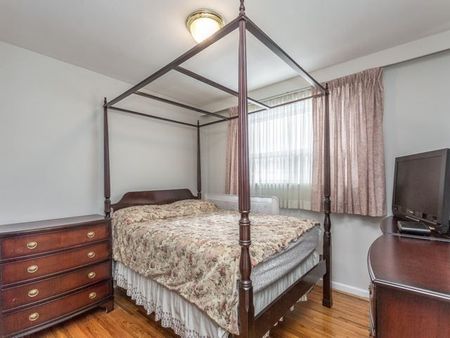 For Lease - 80 Tansley Avenue Unit# MAIN FLOOR, Toronto, Ontario - Photo 2