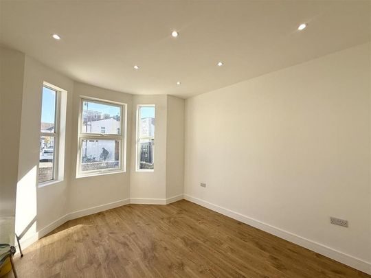 6 bedroom house share to rent - Photo 1