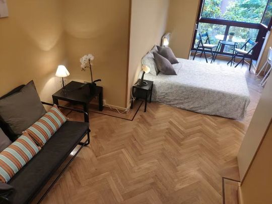 Calle Melilla, Madrid, Community of Madrid 28005 - Photo 1