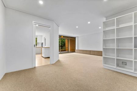 Prestige Living on Fawkner Park - Photo 2