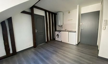 Location Appartement 2 pièces LIMOGES (87000) - Photo 2