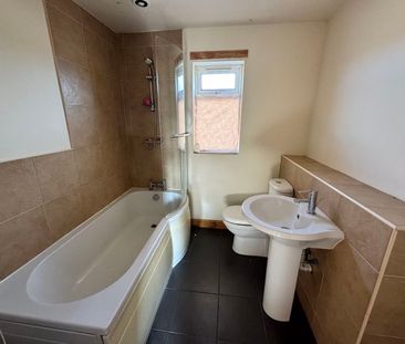 3 bed house to rent in - Photo 6