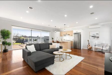 “Four-bedroom Home” - Photo 3