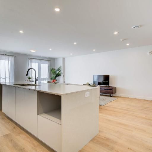 2 CH - 1 SDB - Huntingdon - $1,250 /mo - Photo 1