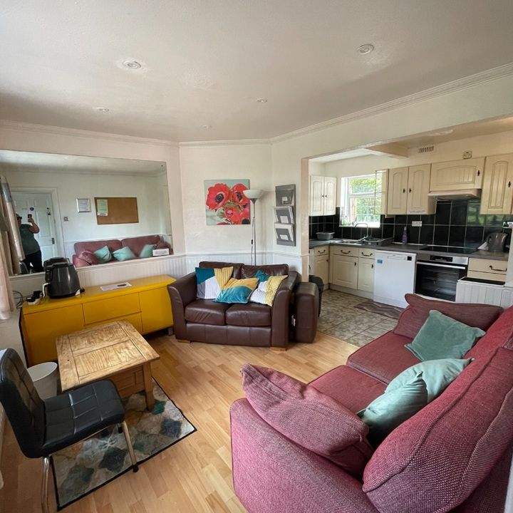 Room in a Shared House, The Avenue, BN2 - Photo 1