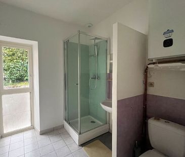 VERN SUR SEICHE centre bourg Maison de type deux - Photo 3