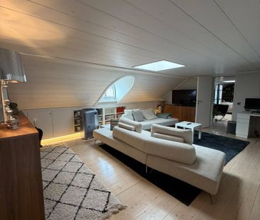 VESSY - Attique en Duplex de Standing de 7 pièces +/- 288 m² + Balcons - Foto 3