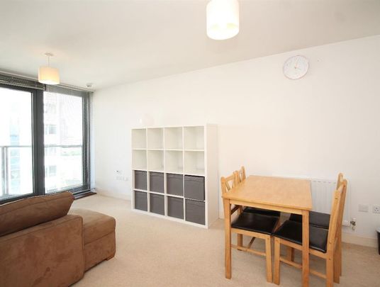 Neutron Tower, 6 Blackwall Way, London - Photo 1