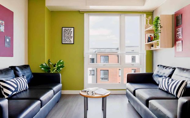 Premium En-suite - Photo 1