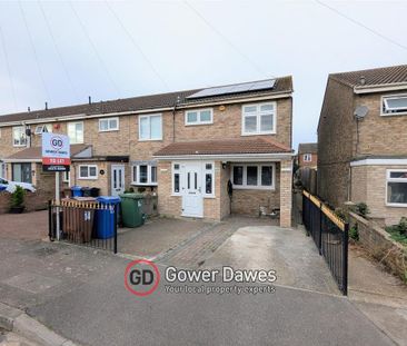 3 bedroom end of terrace house to rent - Photo 1
