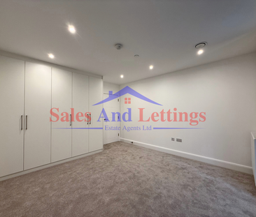 1 bedroom flat to rent - Photo 2