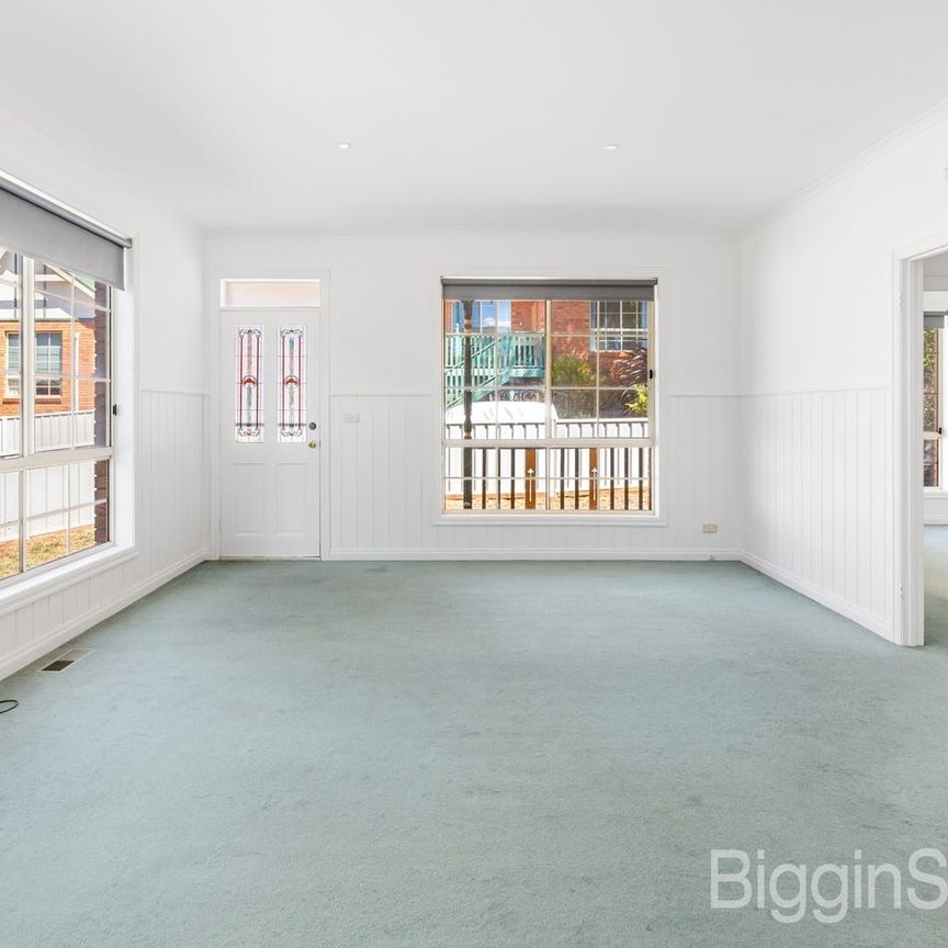 2 Bedroom Unit in Central Location - Photo 1