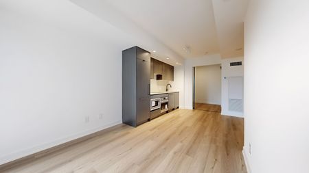 For Lease - 5 Lakeview Avenue Unit# 302, Toronto, Ontario - Photo 4
