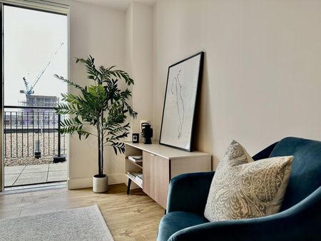 3 bedroom apartment to rent - Photo 4
