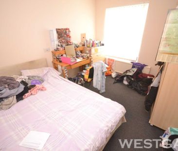 Price £1,800 pcm - Available Now - Furnished - Photo 4