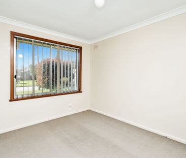 Quiet Living Near the Lake - Photo 5