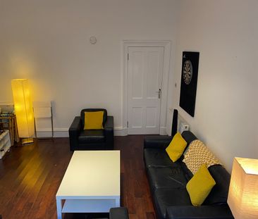 2 Bed Flat, Ruthven Street, G12 - Photo 3