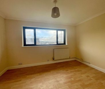 2 bedroom detached house to rent - Photo 2