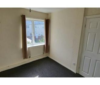 2 bedroom semi-detached house to rent - Photo 3