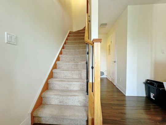 For Lease - 320 John Street Unit# 215, Markham, Ontario - Photo 1