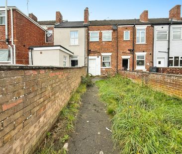 2 bedroom terraced house to rent - Photo 1