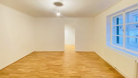 Gemütliche Drei- Zimmer Wohnung im Zentrum von Krems Mietbeginn: sofort - Photo 4