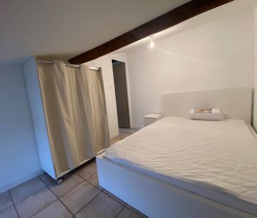 Location Appartement 2 pièces 23m² FRONTENAY ROHAN ROHAN 79270 - Photo 3