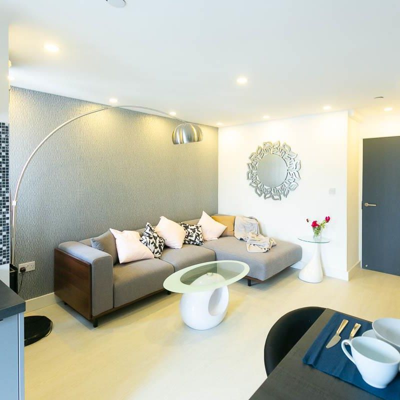 Richmond Parc, Richmond Road, Cardiff - Photo 1