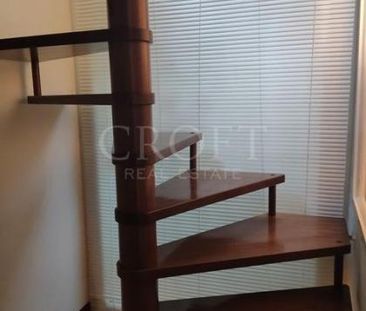 Aventino-Panoramic Terrace: Beautiful 2 bedroom situated in period ... - Photo 4