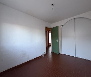 Location Appartement 4 pièces 82m² LA CIOTAT 13600 - Photo 4