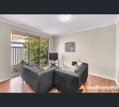 15A Earl Street, Bentley, WA 6102 - Photo 3