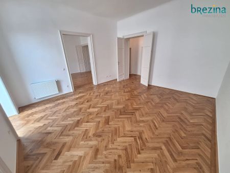 Tolle Familien- oder Paar/WG-Wohnung unbefristet in Altbau an der Nußdorferstrasse/Spitalgasse und in Ruhelage - und mit Balkon - Photo 3