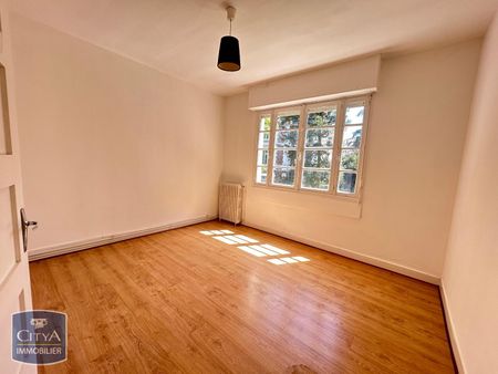 Location Appartement 3 pièces 62m² PAU 64000 - Photo 4