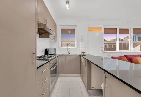 10/30 Davis Avenue, South Yarra VIC 3141 - Apartment For Rent | Domain - Photo 3